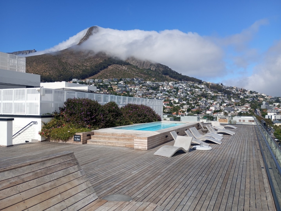 1 Bedroom Property for Sale in Sea Point Western Cape